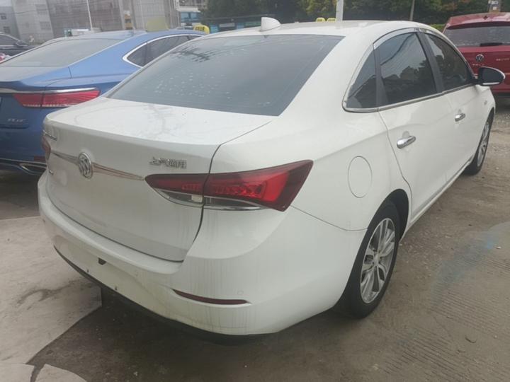 Excelle 2019 18T AT Elite China VI photo 6