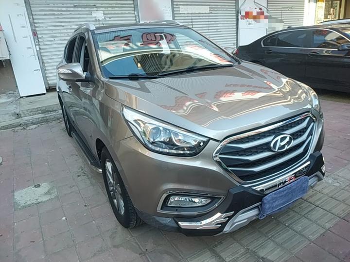 ix35 2015 2.0L AT RWD Smart IV photo 3