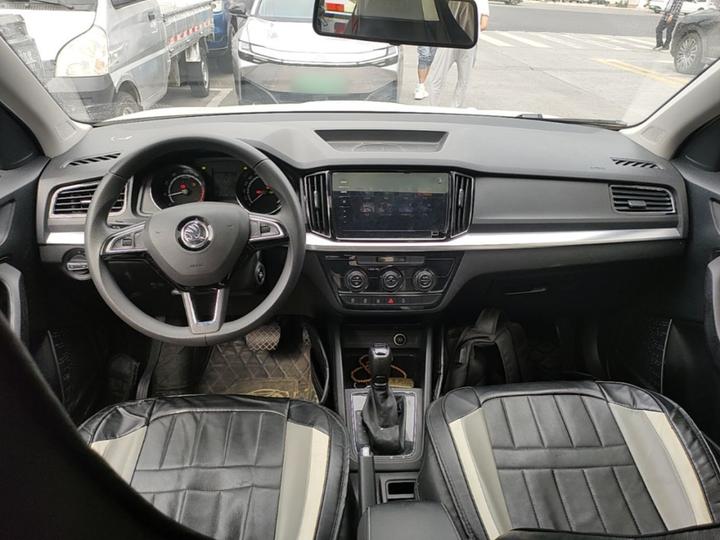 Kamiq 2020 1.5L AT Comfort photo 2