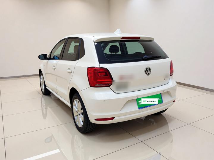 Polo 2014 1.4L AT Comfort photo 4