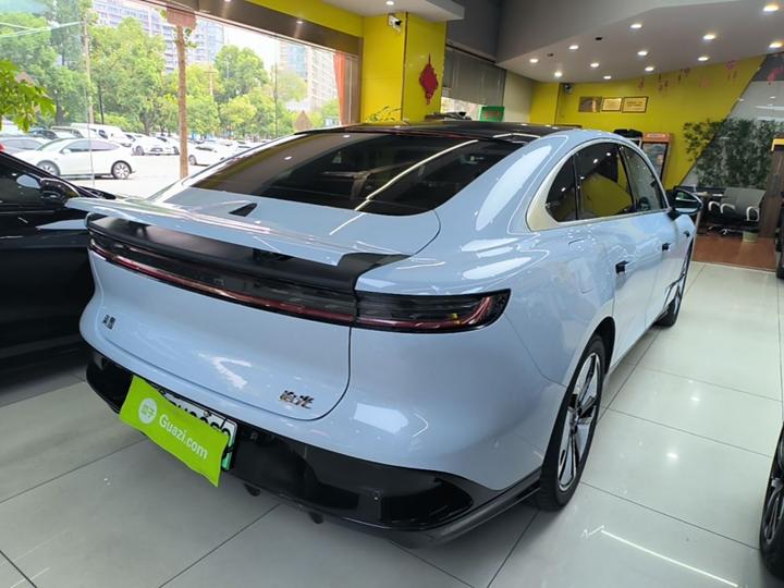 Voyah Passion 2023 AWD Flagship photo 4