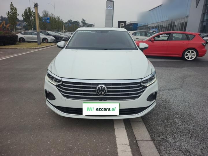 Lavida 2023 1.5L AT photo 2