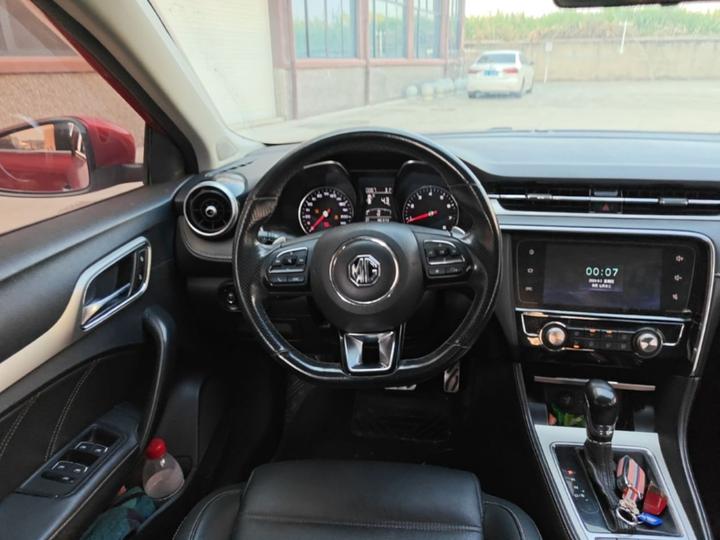 MG6 2017 20T AT Luxury Connected China V photo 2