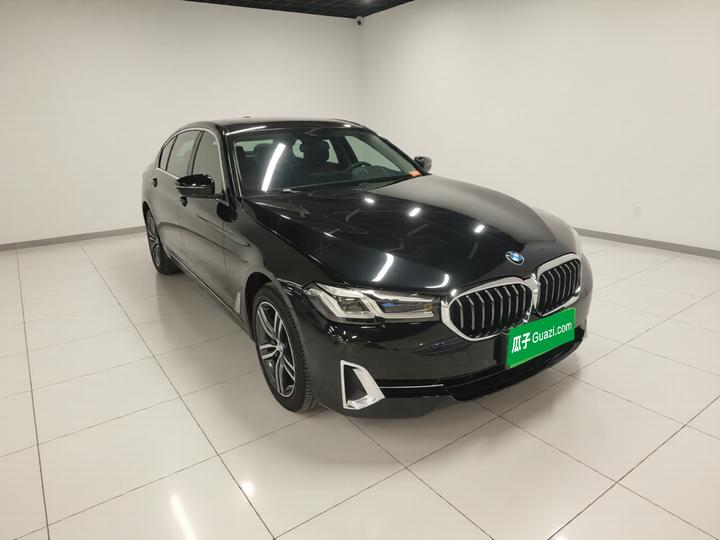 5 Series 2023 530Li Leading Luxury photo 3