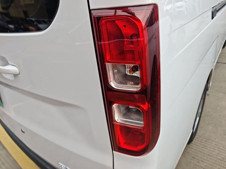 Wuling 2026 340km Bus photo 7