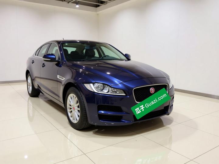 F-PACE 2018 2.0T AWD Exclusive photo 3