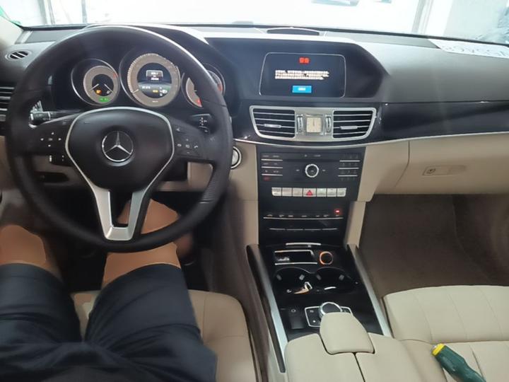 E-Class 2015 Facelift E 260 L Sport Fashion photo 5
