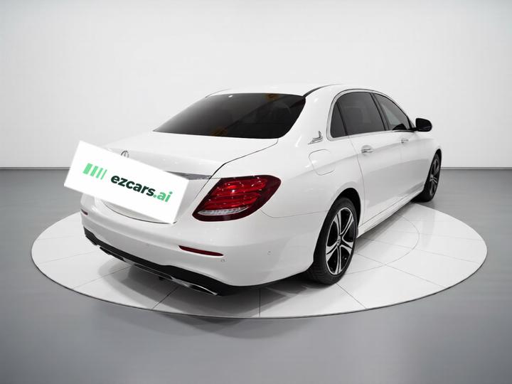 E-Class 2018 Facelift E 200 L Sport photo 6