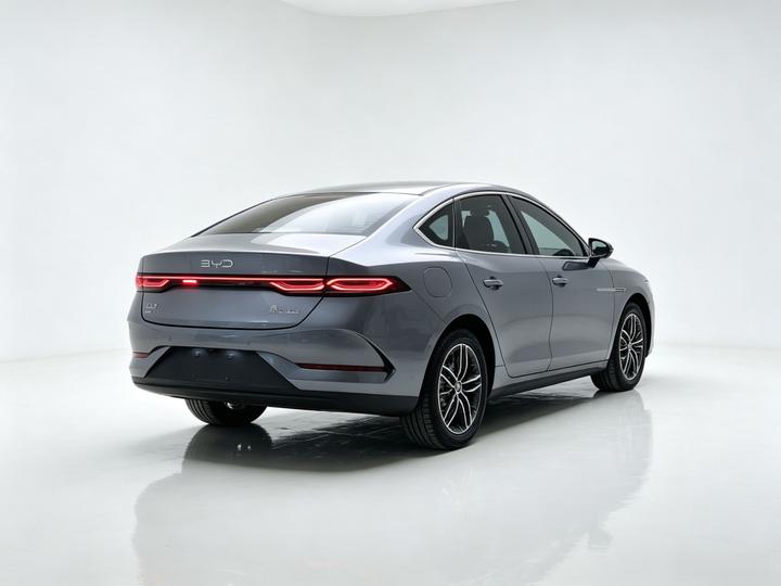 Qin PLUS 2025 DM-i ADAS 55KM Leading photo 6