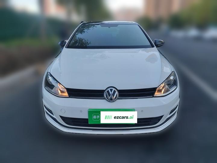 Golf 2017 230TSI AT Comfort Anniversary Edition photo 2