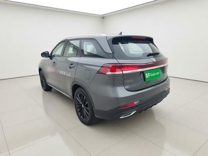 CS75 2026 PRO 1.5T DCT Exclusive 7-Seater photo 4
