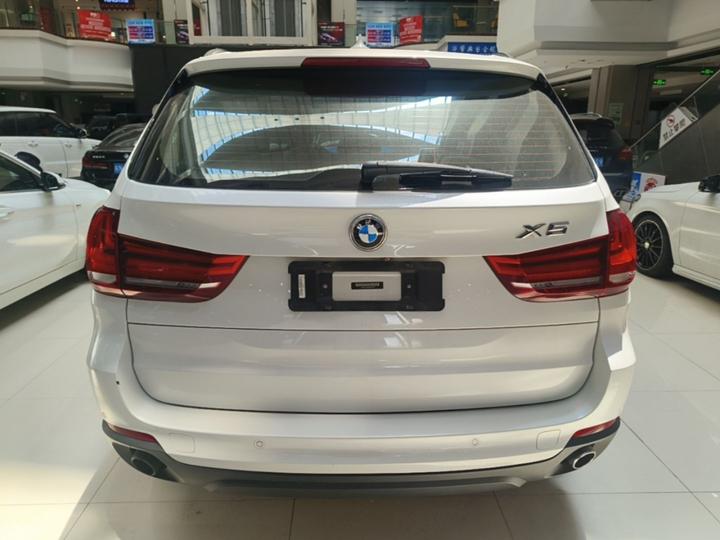 X5 Imported 2015 xDrive28i photo 3