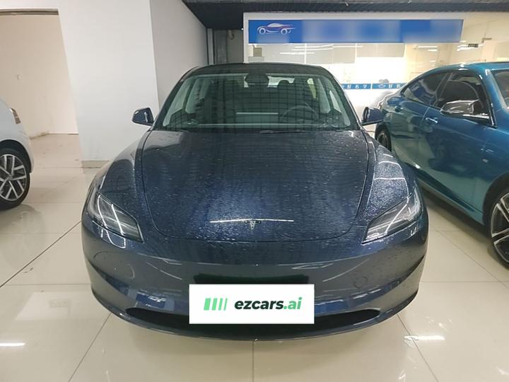 Model 3 2026 RWD photo 2
