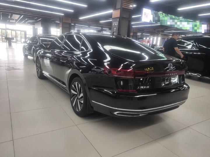 Passat 2025 380TSI photo 4