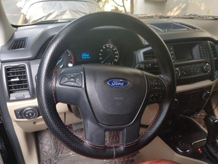 2016 2.0T Petrol AT AWD photo 3