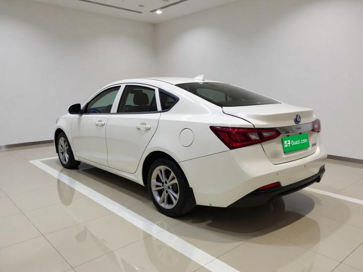 2016 1.5L MT photo 4