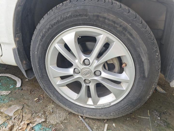 F3 2014 1.5L MT Premium photo 8