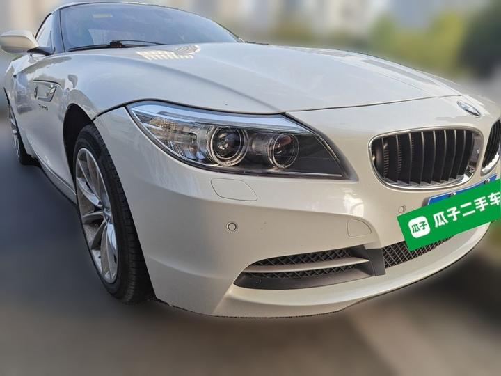 Z4 2013 sDrive20i Leading photo 3