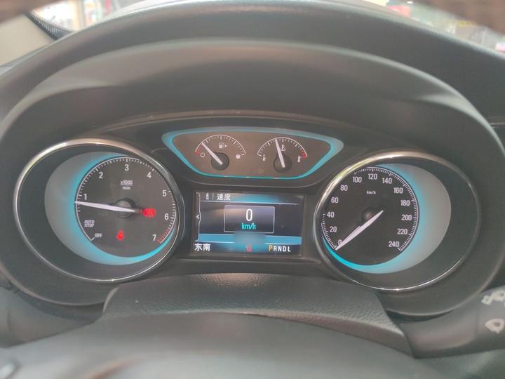 Envision 2016 28T AWD Elite photo 4