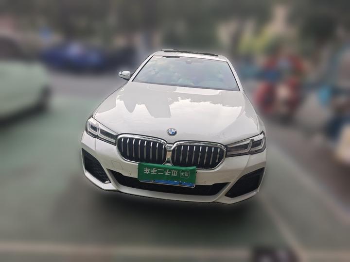 5 Series 2022 Facelift 525Li M Sport Package photo 2