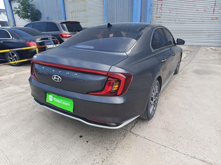 Mistra 2021 1.8L CVT GLX Elite photo 4