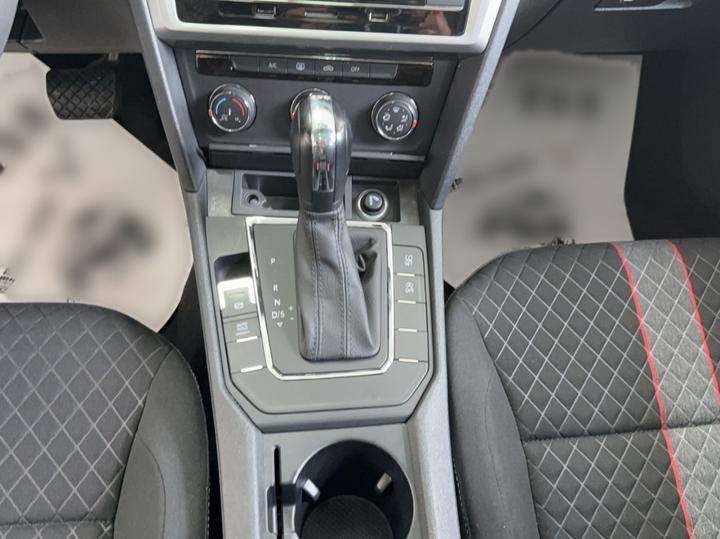 Lamando 2019 230TSI DSG China VI photo 5