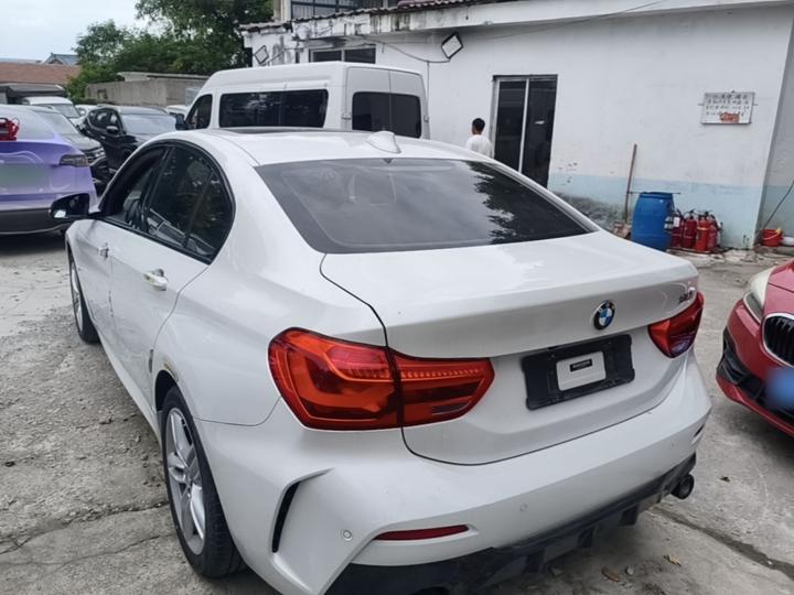 1 Series 2021 120i M Sport photo 4