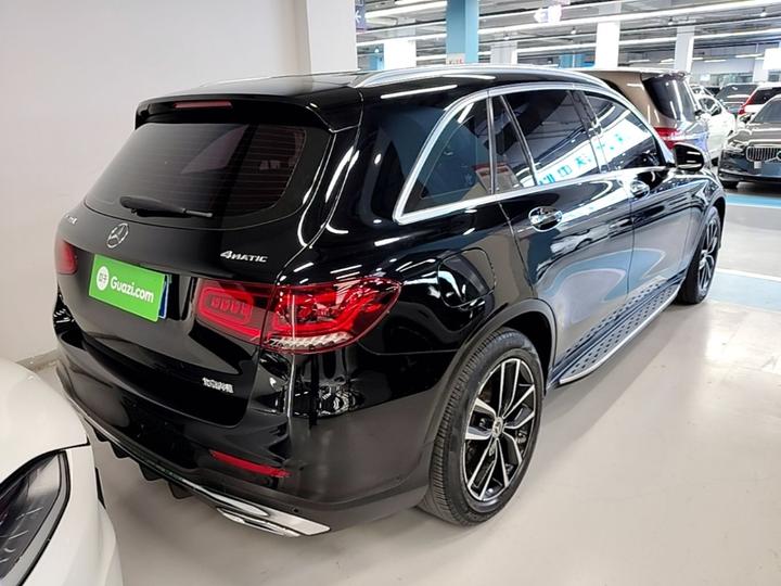 GLC 2022 Facelift GLC 260 L 4MATIC Luxury photo 4