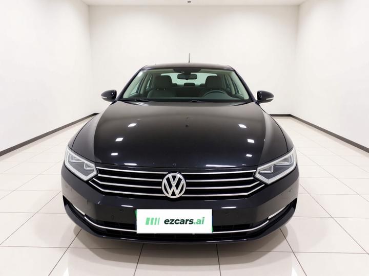 Magotan 2017 330TSI DSG Leading photo 2