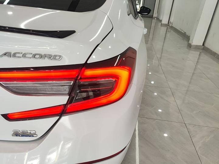 Accord 2022 260TURBO Phantom Night Premium photo 7