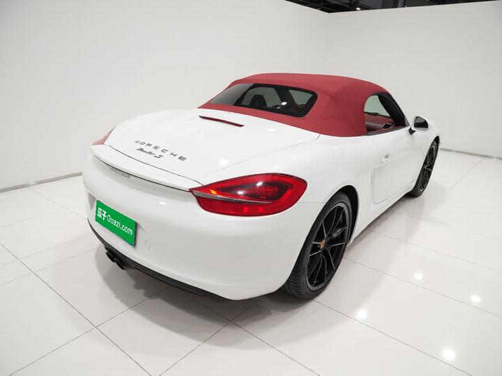 2015 Boxster Style Edition 2.7L photo 4