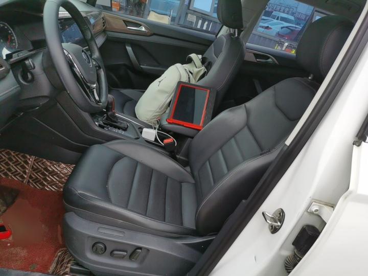 Tharu 2021 280TSI RWD Luxury PLUS photo 6