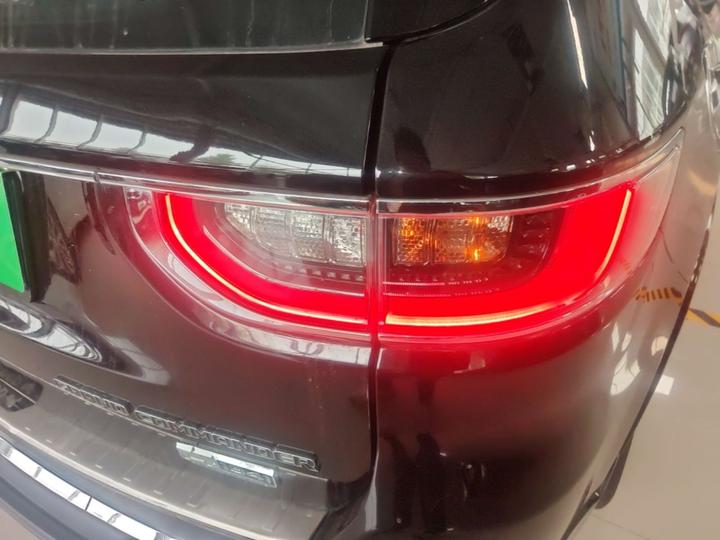 Grand Commander 2018 2.0T AWD Smart China VI photo 7