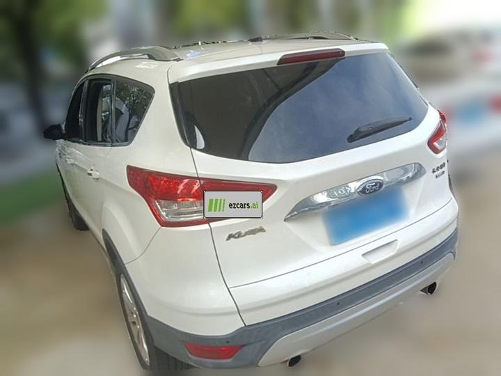 Kuga 2015 2.0L GTDi AWD Elite photo 4