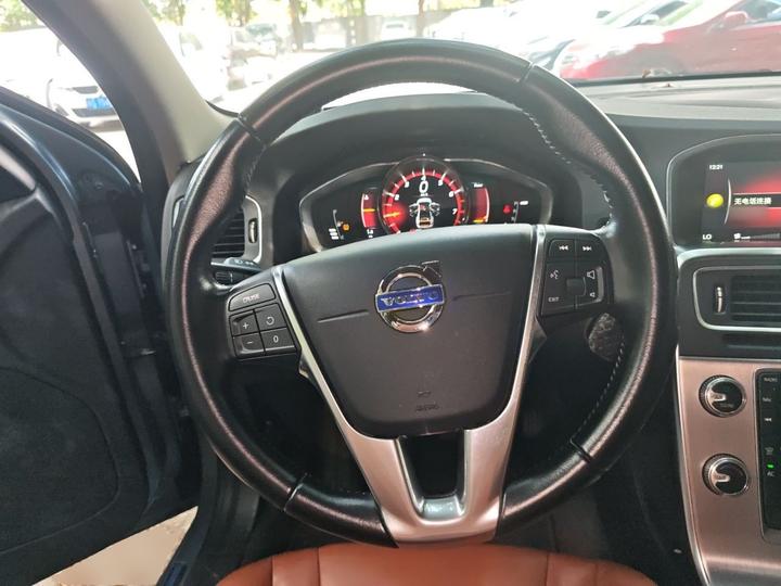 S60 2017 S60L T3 photo 7