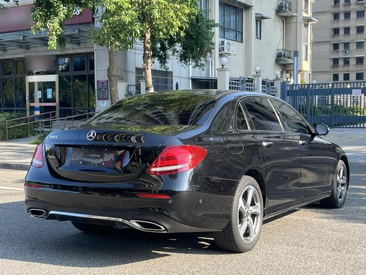 E-Class 2019 Facelift E 300 L Sport Fashion photo 7