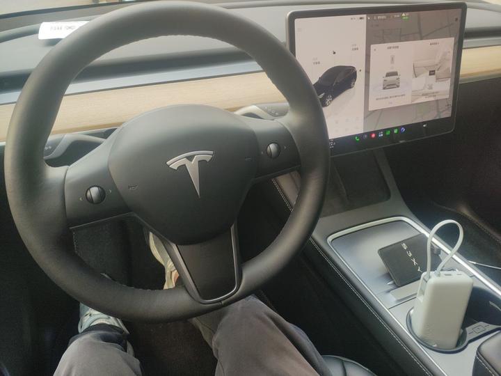 Model Y 2022 Facelift RWD photo 5
