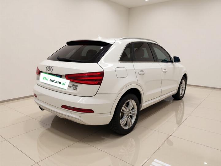 Q3 2015 35 TFSI quattro photo 6