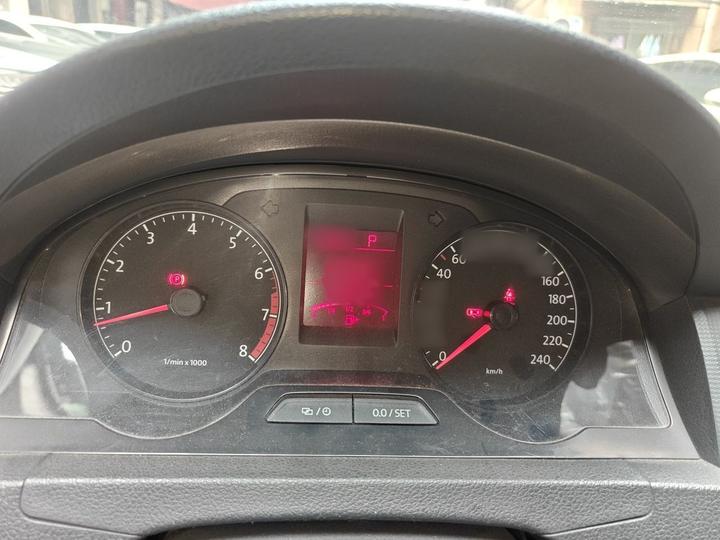 Santana 2015 1.6L AT photo 4