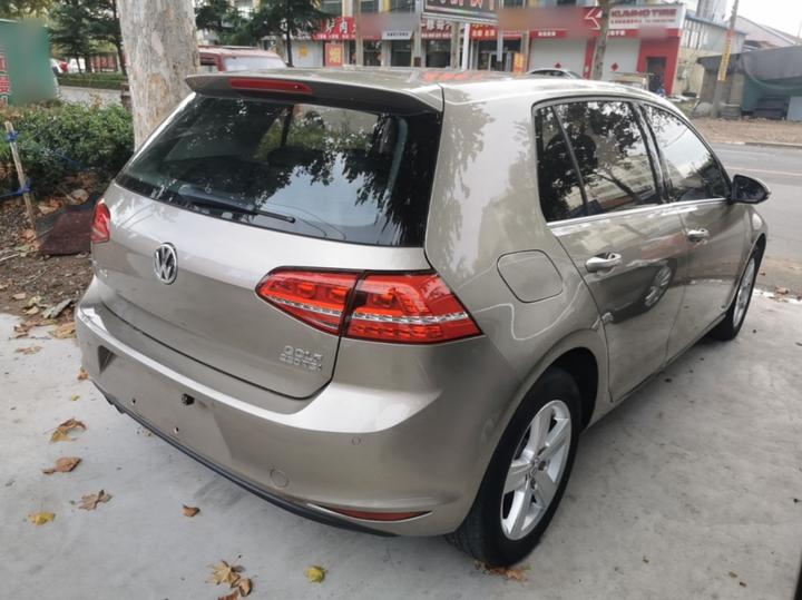 Golf 2016 230TSI AT Comfort photo 4