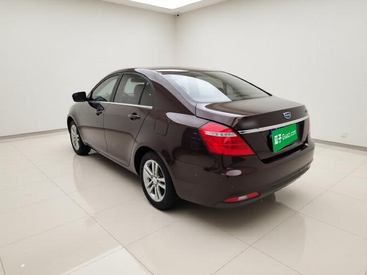 Emgrand 2017 Sedan 1.5L CVT photo 4