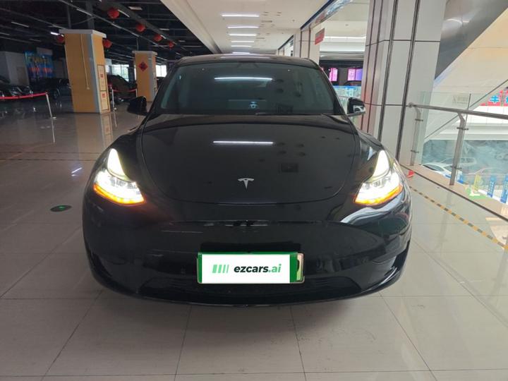Model Y 2022 Facelift RWD photo 2