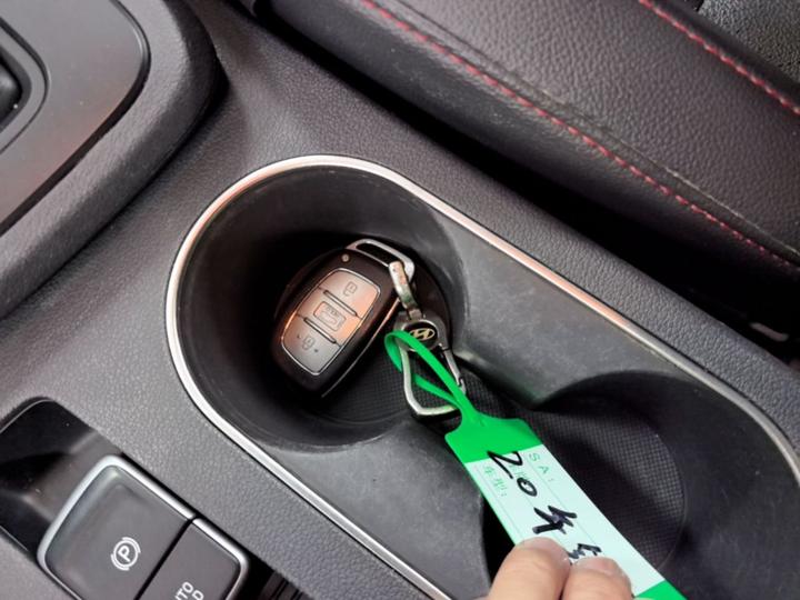 Elantra 2020 1.4T DCT photo 8