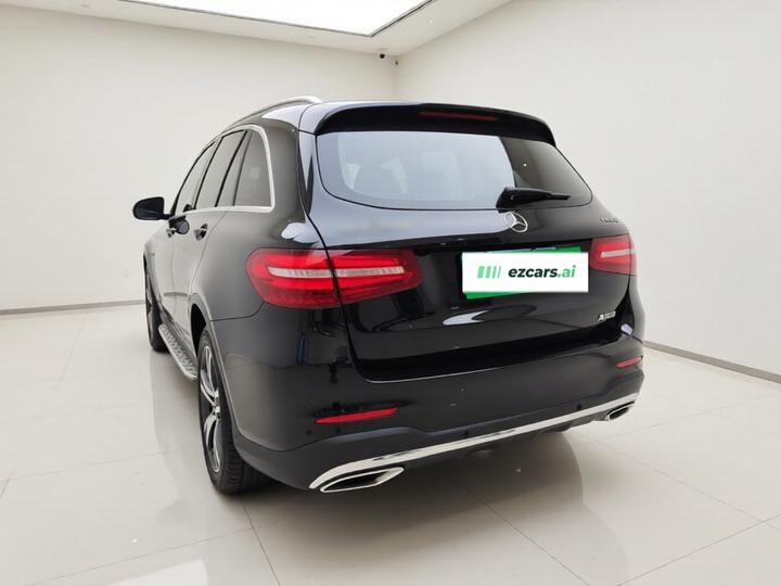 GLC 2017 GLC 260 4MATIC Luxury photo 4