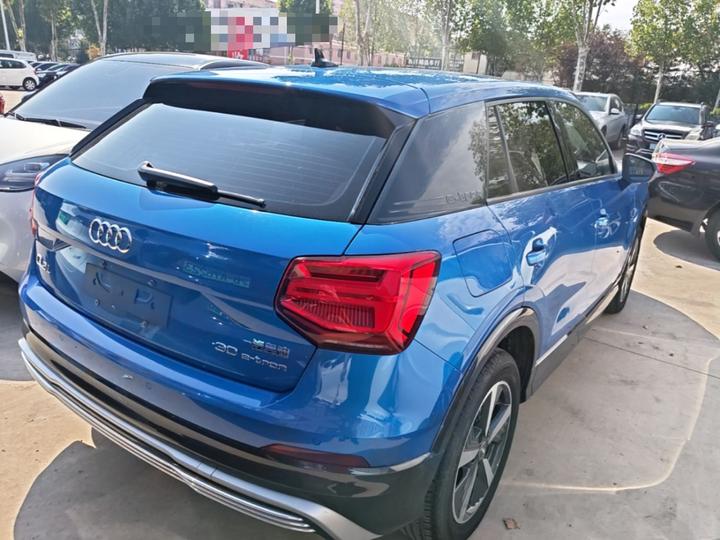 Q2L e-tron 2019 Q2L e-tron EV photo 4