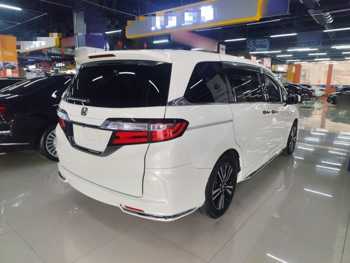Odyssey 2019 2.0L Exclusive photo 4