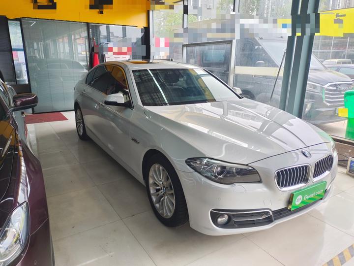 5 Series 2017 525Li Luxury Design Package photo 3
