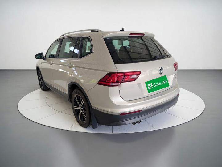 Tiguan L 2019 330TSI AT RWD Comfort China VI photo 4