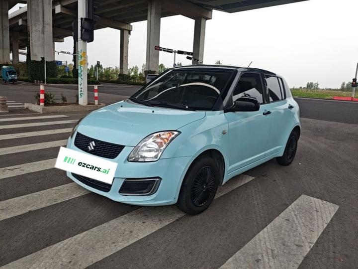 Swift 2014 1.3L MT Standard