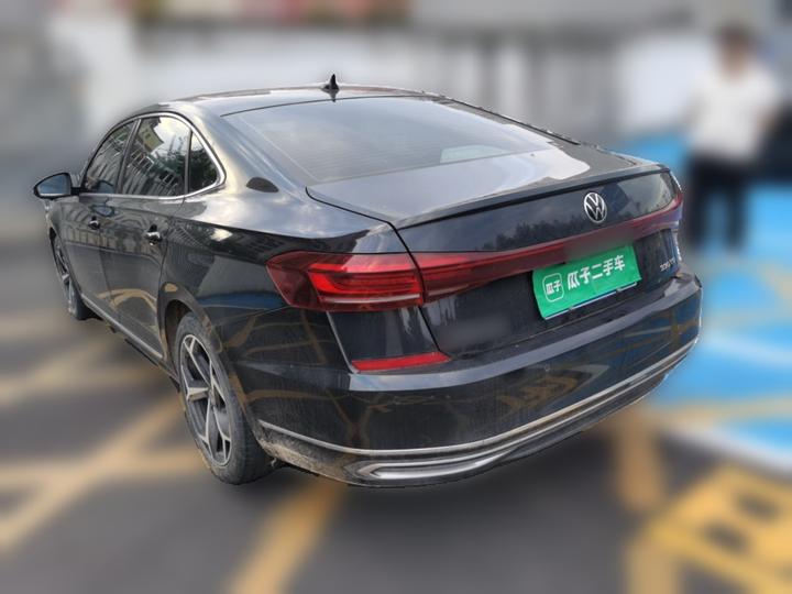 Passat 2024 330TSI Elite photo 4